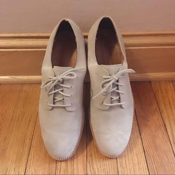 🆕Eddie Bauer Women’s Tan Suede Oxfords 9M - Picture 4 of 5